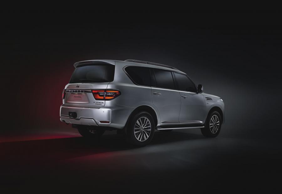  Nissan Patrol 2019 года  (UAE) (фото 2 из 2)